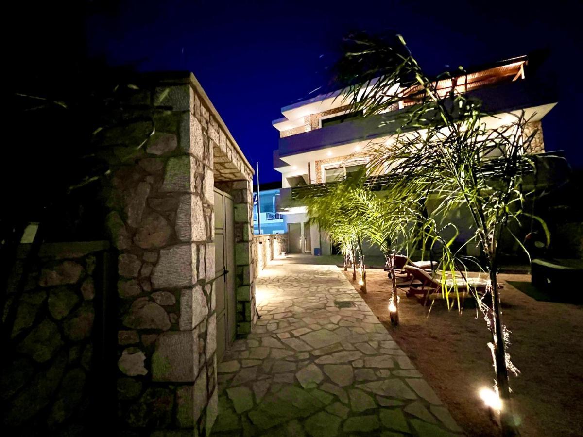 Odyssea Top View & Hot Jacuzzi Front Beach Kremasztí Kültér fotó